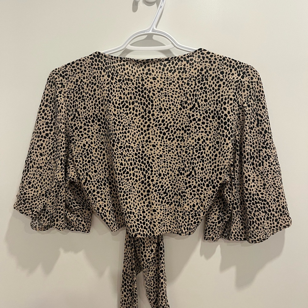 American Eagle Leopard Print Front Tie Up Crop Top